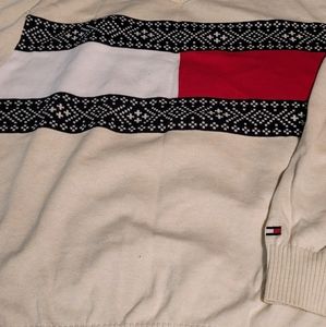 Tommy Hilfiger sweater